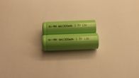 Les batteries rechargeables de bas nimh de la décharge 1300mAh 1.2V D.C.A. verdissent l'énergie