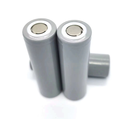 Basse température 3.7v Inr21700 4000mah Taux de décharge élevé 40a Longue durée de vie 1000 cycles Li-ion 21700 Cellule de batterie