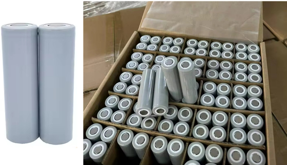 Basse température 3.7v Inr21700 4000mah Taux de décharge élevé 40a Longue durée de vie 1000 cycles Li-ion 21700 Cellule de batterie