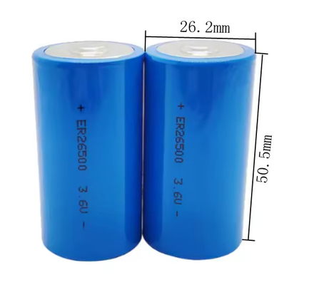 une batterie au lithium de taille C Er26500 3.6V 8500mah 9ah lisocl2